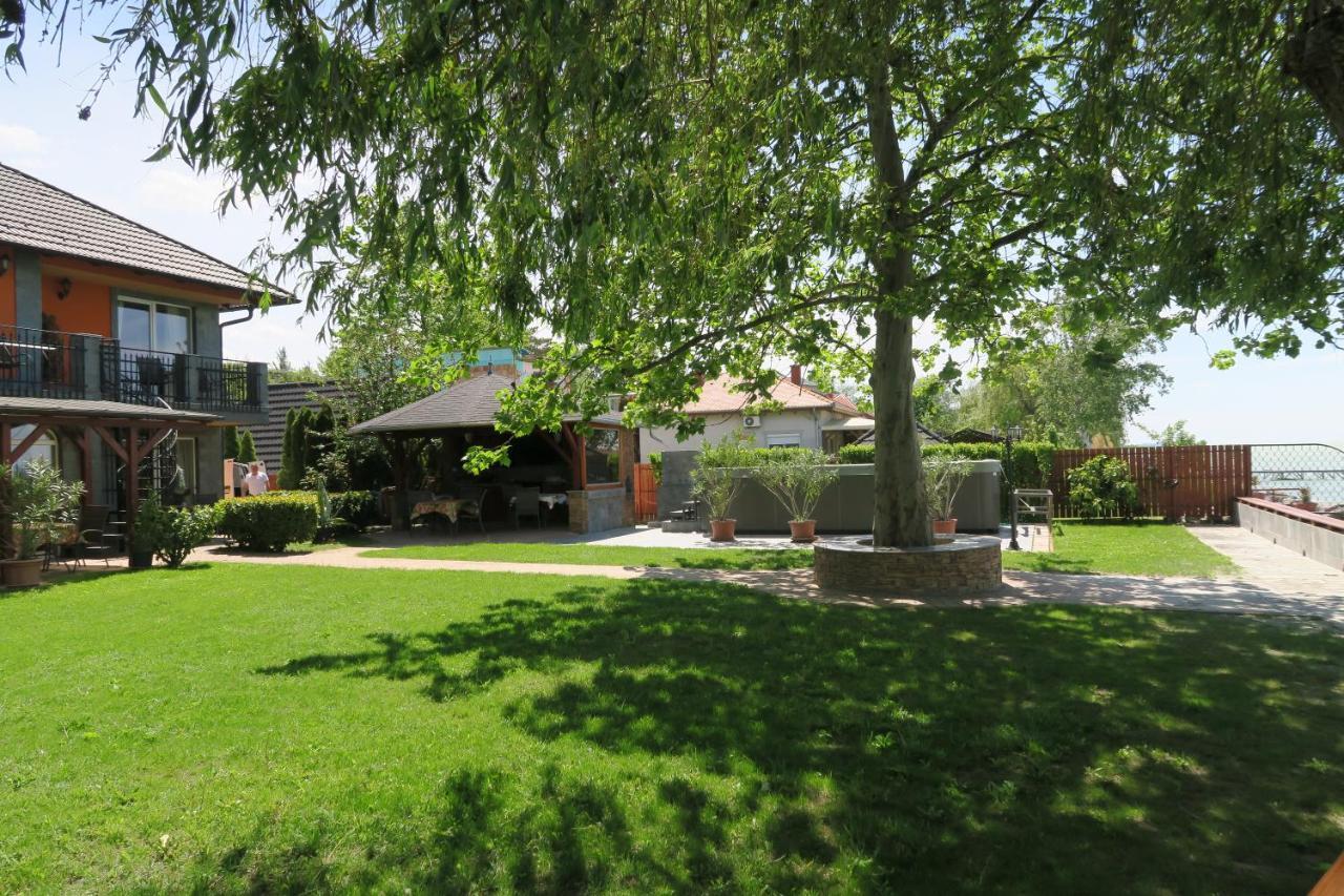 Granit Villa Balatonszarszo Εξωτερικό φωτογραφία