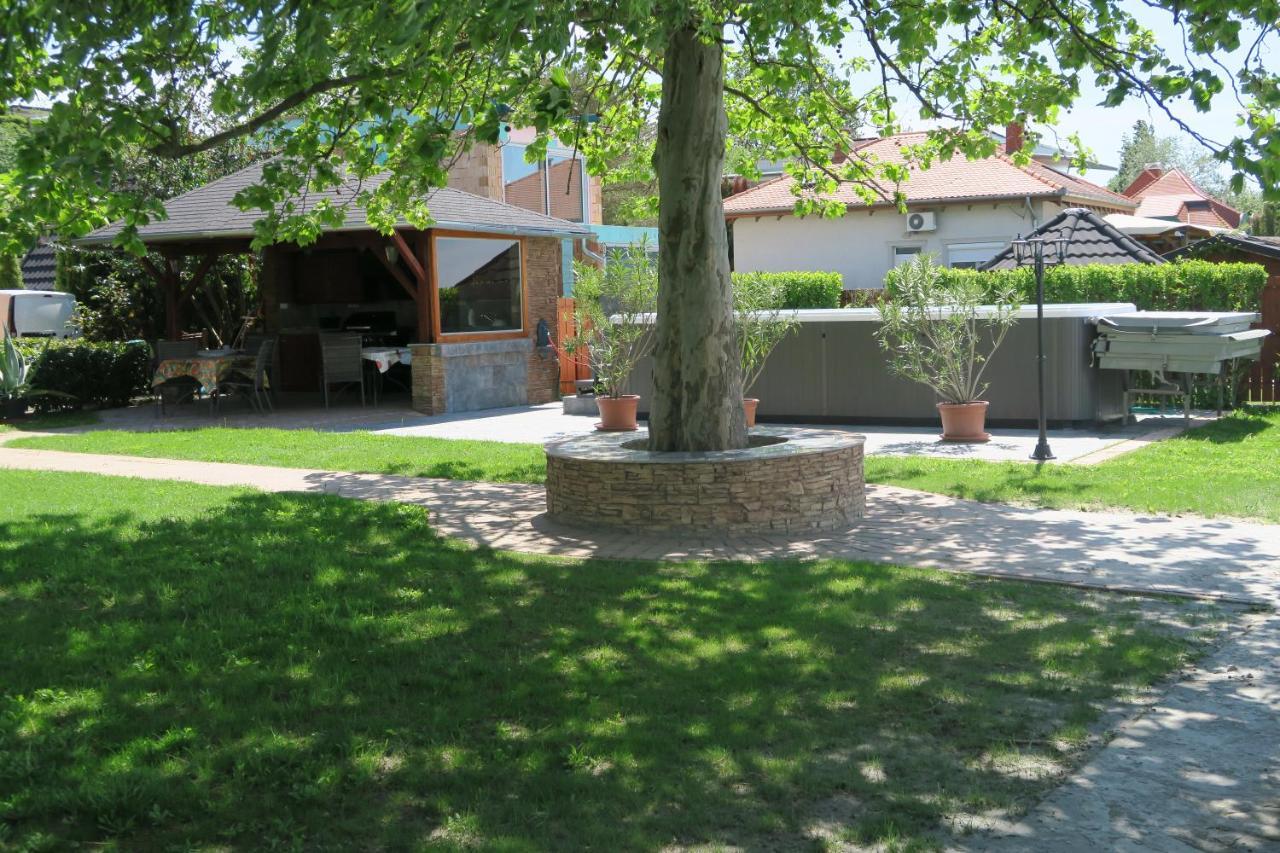 Granit Villa Balatonszarszo Εξωτερικό φωτογραφία