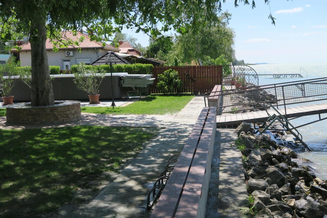 Granit Villa Balatonszarszo Εξωτερικό φωτογραφία